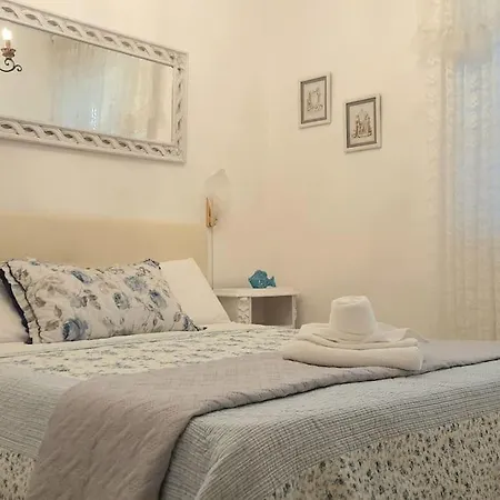 Tatil Evi La Rosamare, Discesa Al Mare, Vicinissimo Al Centro, Posto Auto