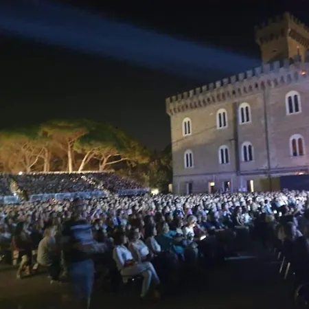 La Rosamare, Discesa Al Mare, Vicinissimo Al Centro, Posto Auto